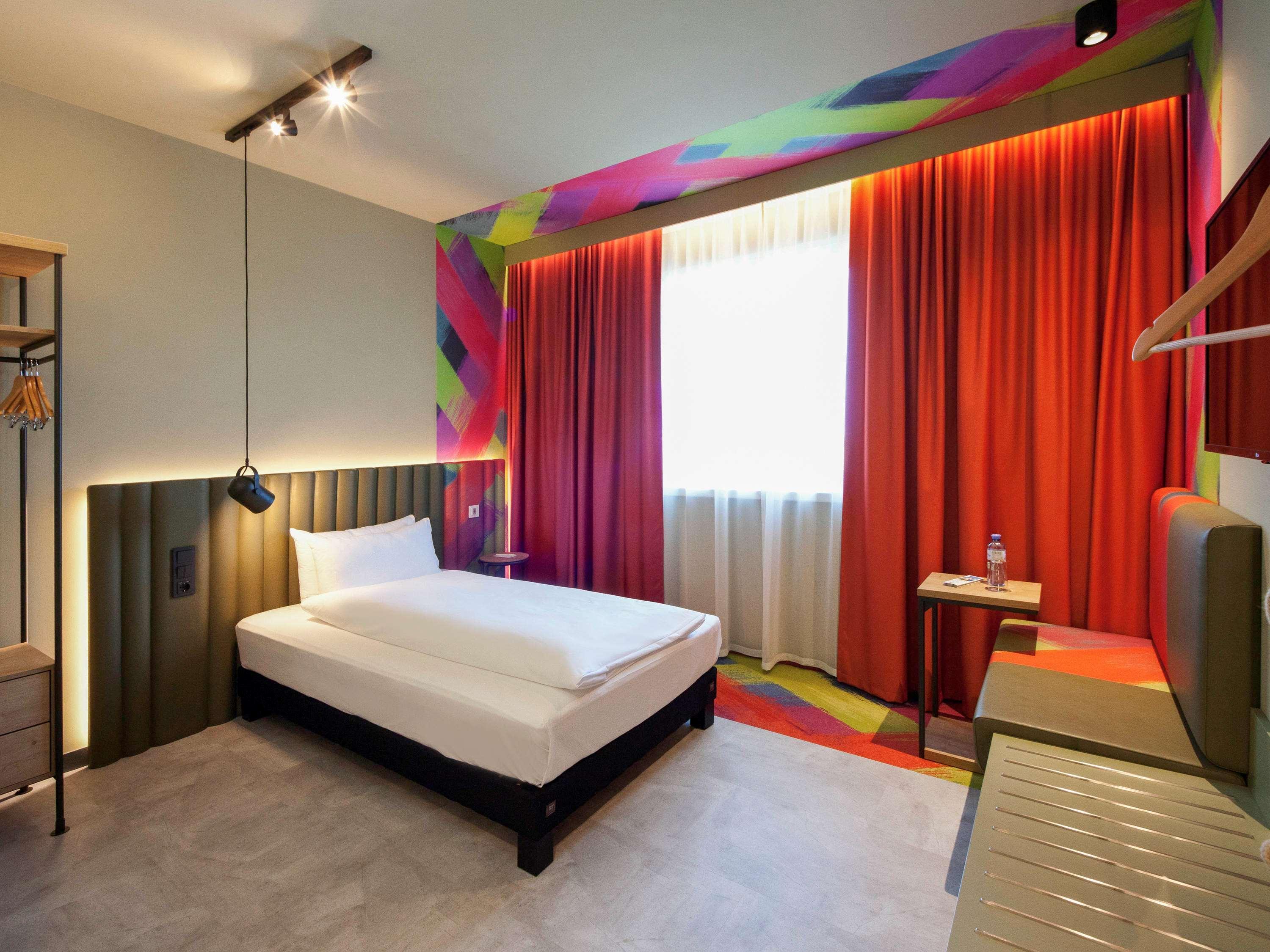Ibis Styles Parndorf Neusiedler See Exterior foto
